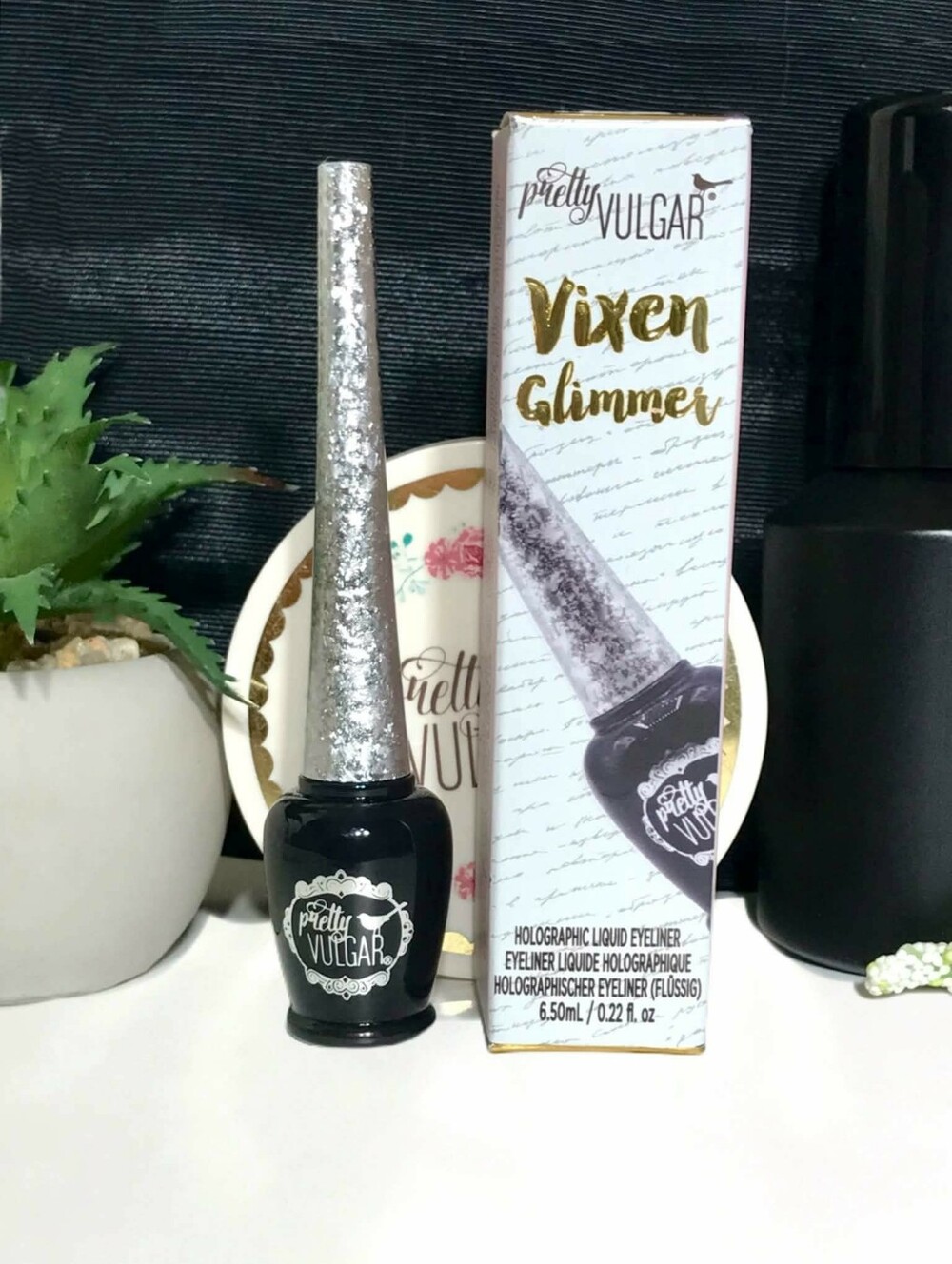 Pretty Vulgar HOLO Vixen Glimmer Holographic Liquid Eyeliner (Pink/Purple) BNIB
